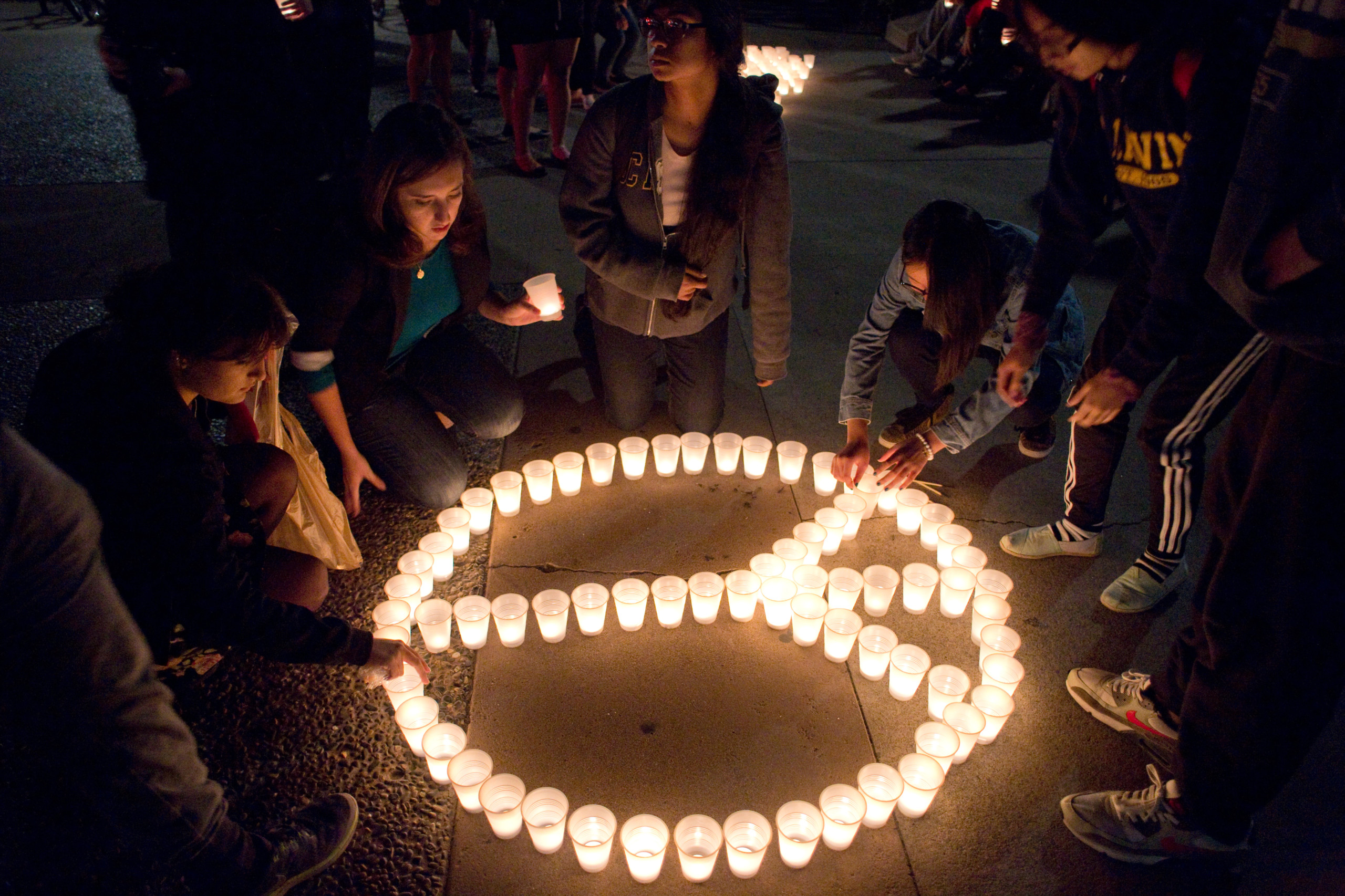 UCI candlelight vigil for victims of the Daesh Terrorist Attacks in Paris, Beirut, and Baghdad